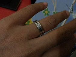 Foto Cincin Tunangan Cowok